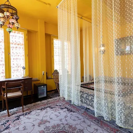 Hotel Bazar 2*